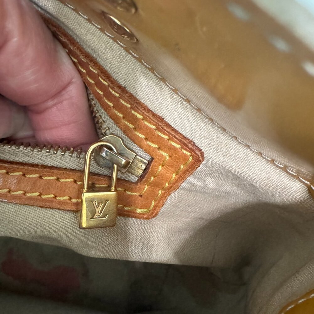 Louis Vuitton Vintage Monogram Vernis Reade PM - Beige (France, 2004) - Picture 3 of 13